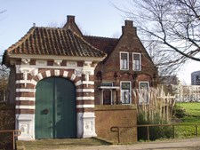 poort in Delft